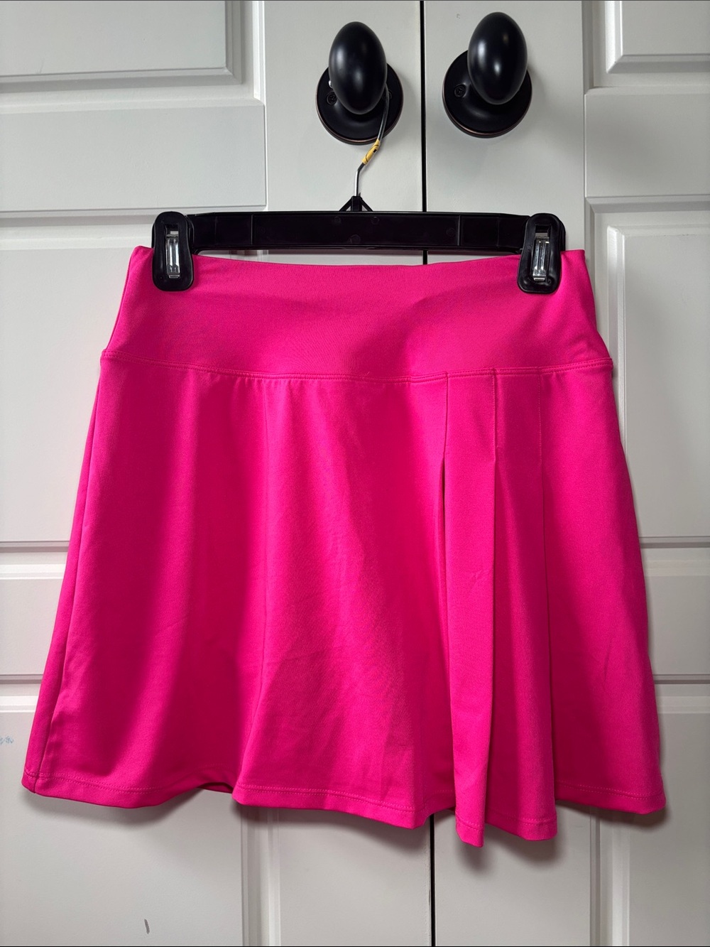 Women's Athletic Skort in Hot Pink